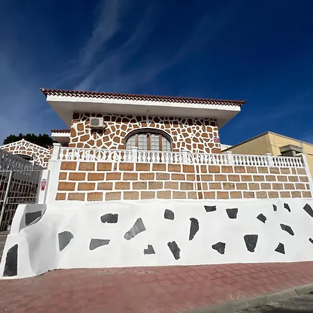 Villa La Centinela Luxury - Private Pool - 4br San Miguel de Abona