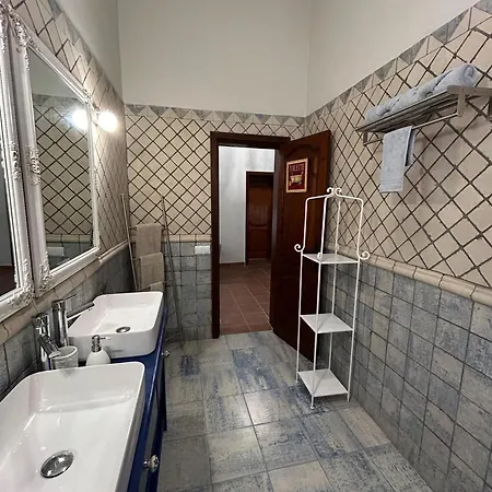 La Centinela# Luxury Villa *